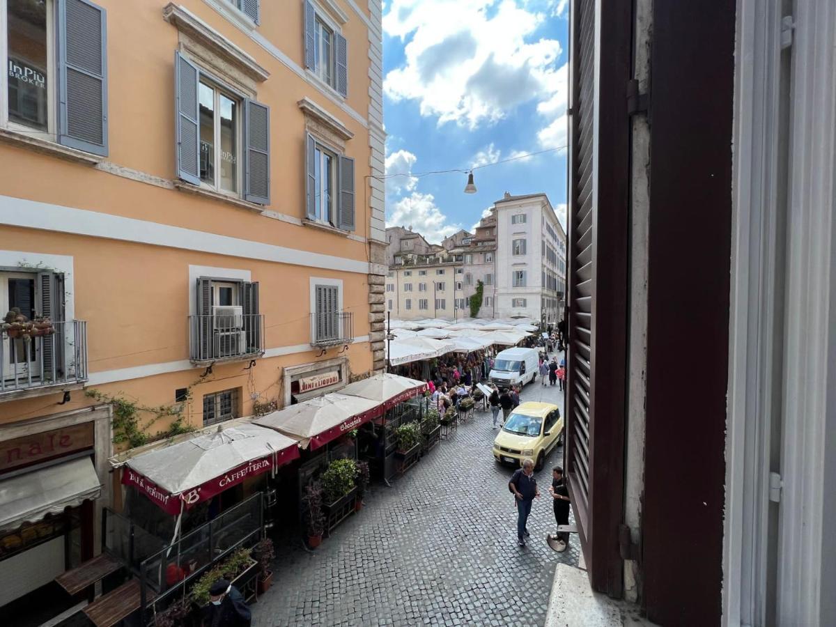 Campo De Fiori Chic Apartment Rom