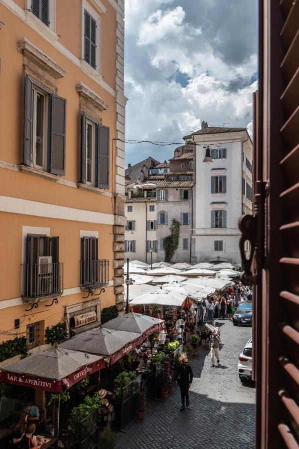Apartment Campo De Fiori Chic Rom